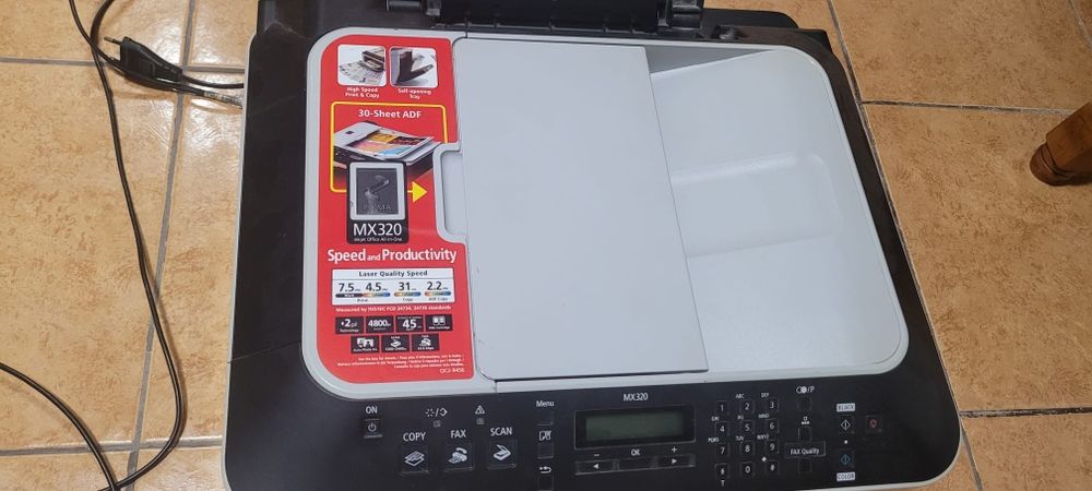 Vând imprimanta Canon MX320