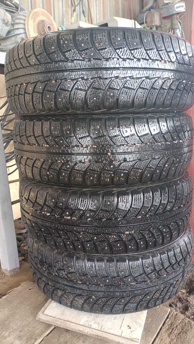 Шины зимние 185/65/15