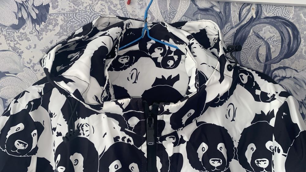 Куртка на подростка новая