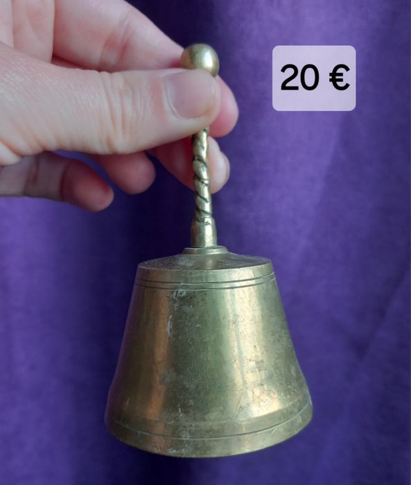 Камбани различни размери