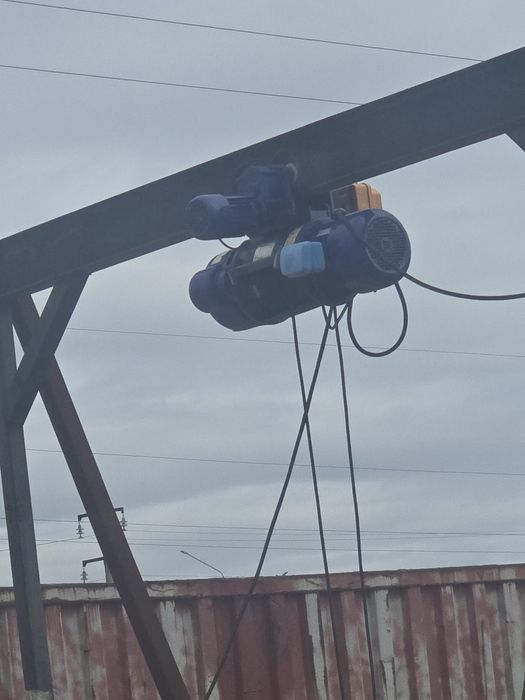 Продам переносную кран балку