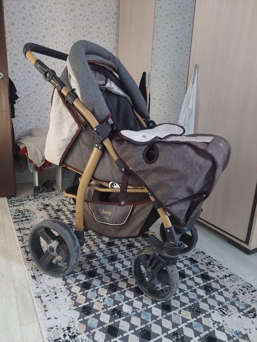 Детская коляска