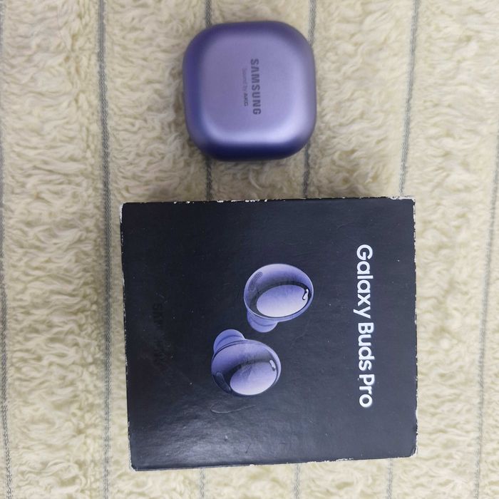 Продам наушники Galaxy Buds Pro