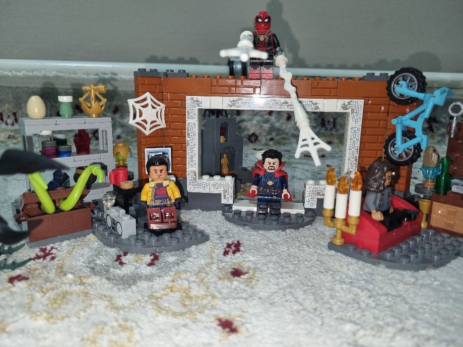 Lego: Человек паук: Нет пути домой
