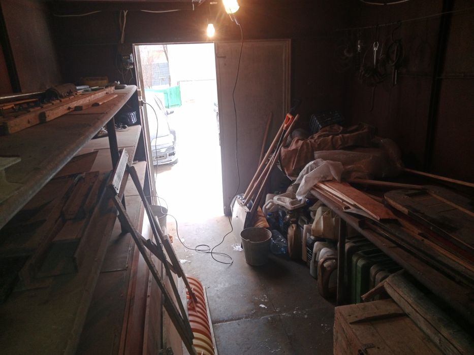 Продам железный гараж