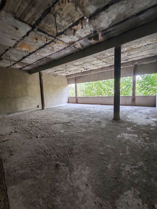 Дом 6км.от Ташкент20сот.ГЭС Кадырья(подходит под санаторий или клинику