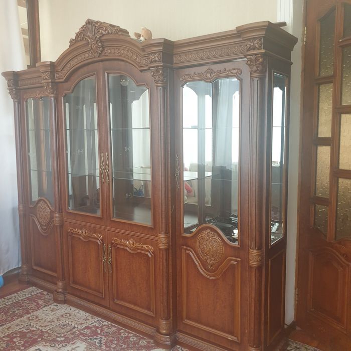 Б/У сервант хитой