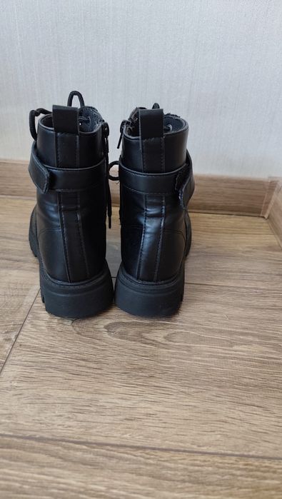 Детски боти Reserved 34 номер(22 см)