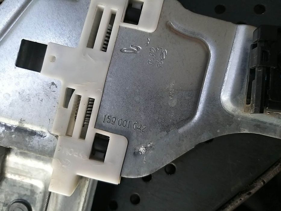 Macara geam electric stanga fata citroen c3 3 sx 159001042