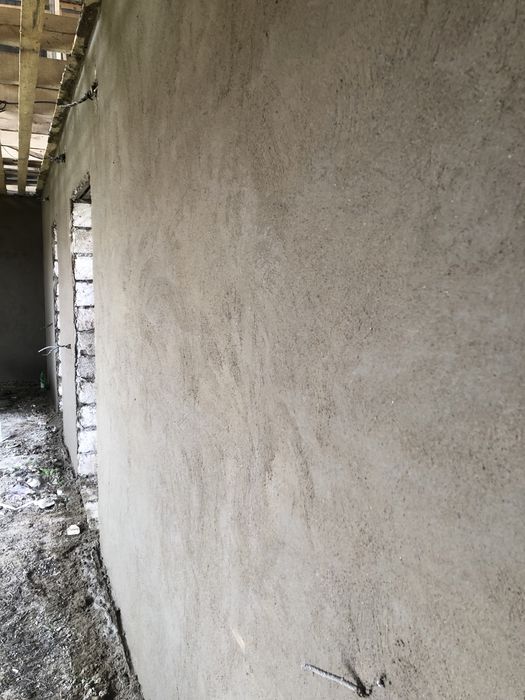 Штукатурка, стяжка, крыша