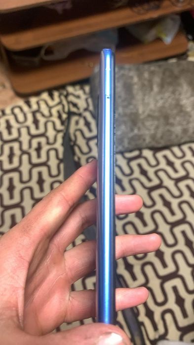 Redmi 10 (2022)  в отличном состоянии