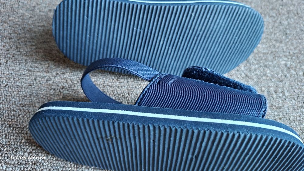 Детски оригинални сандали boss