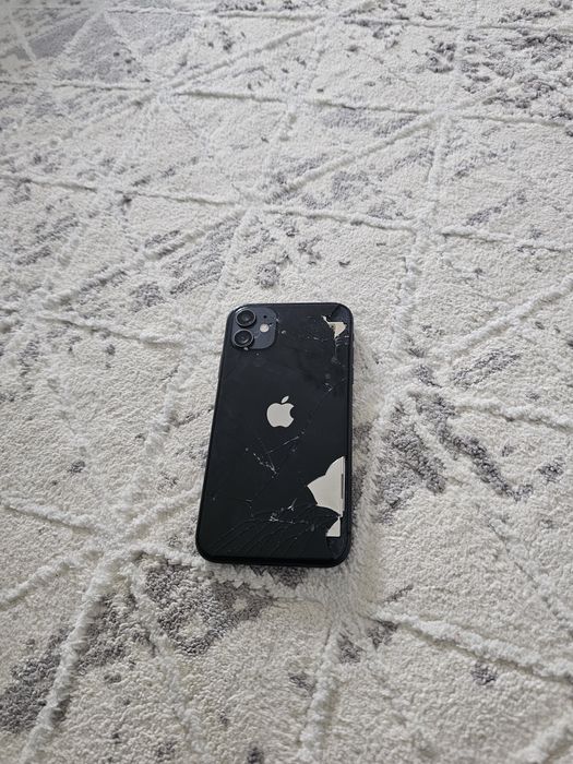 iPhone 11 128gb новый срочноооо