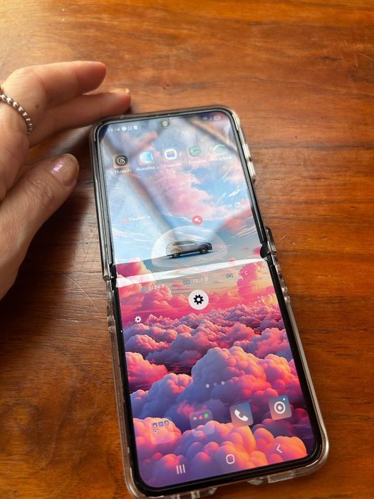 Продам Samsung Flip 5