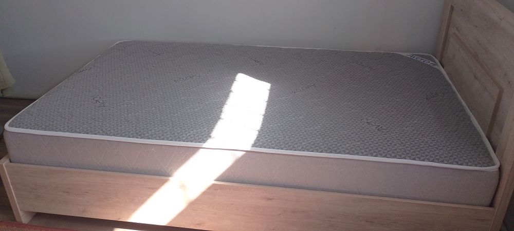 Ортопедический матрас Avero