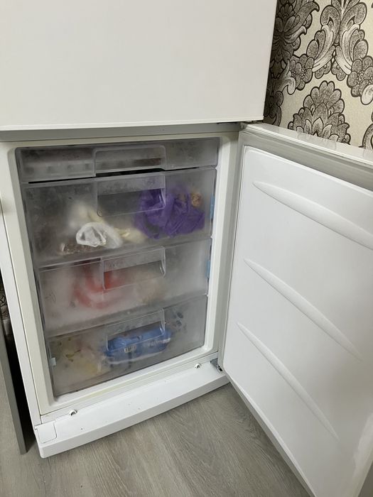 Холодильник LG б/у