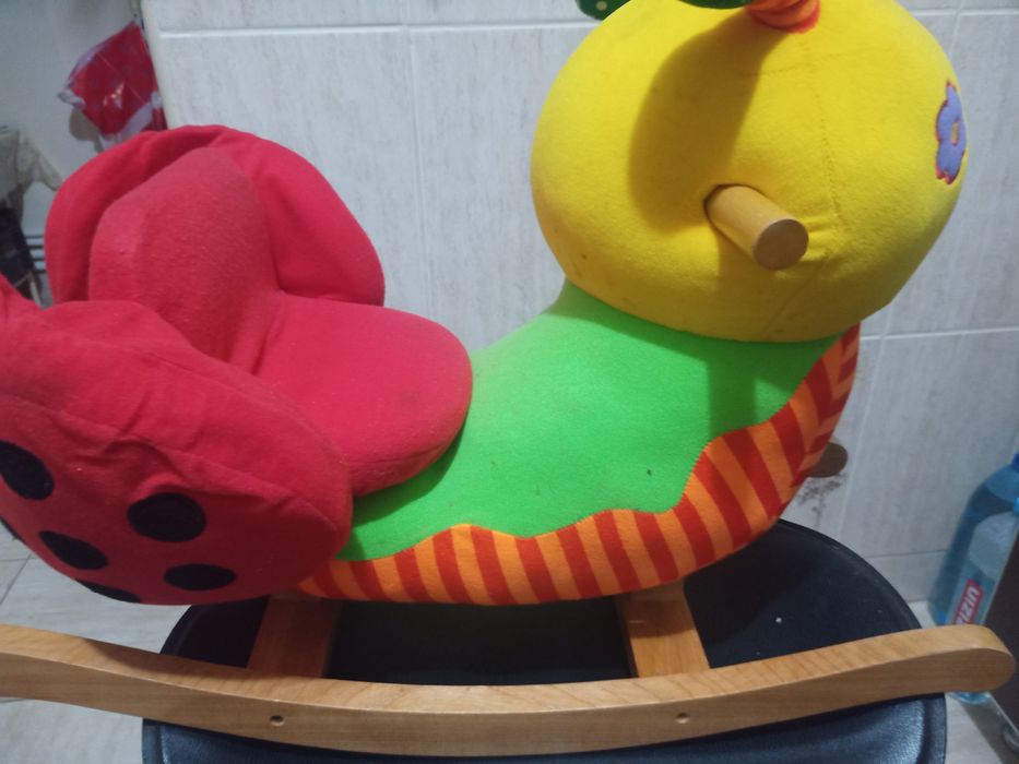 Gărgăriță balansoar
