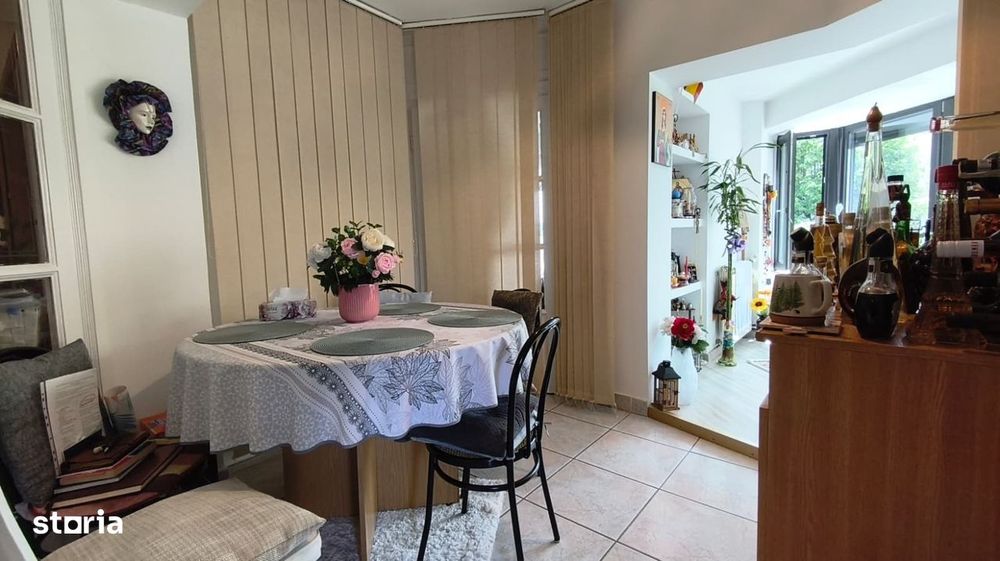 Apartament 2 camere in Deva, zona Piata Centrala, Etaj 2