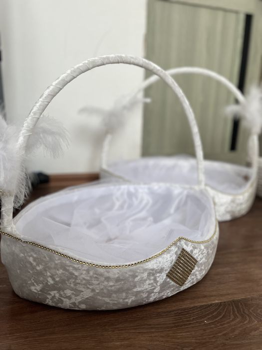 Продам новые корзины ( коржын)