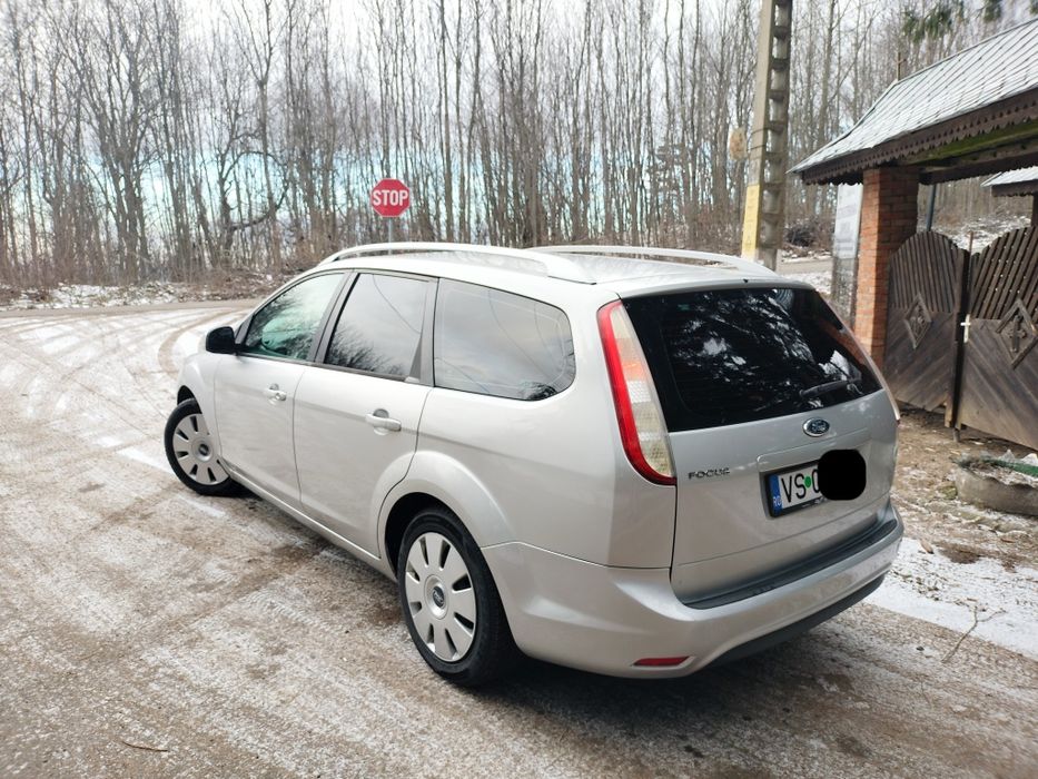 Ford   Focus  2009