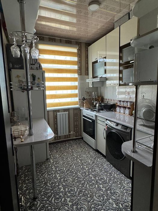 срочна сотилади 3/1/2 38.000$ Янги юл туманида