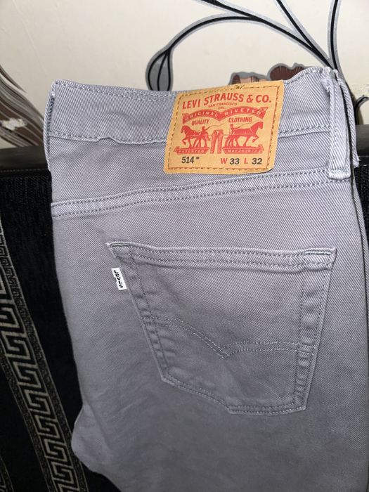 Чисто нови дънки на Levi’s