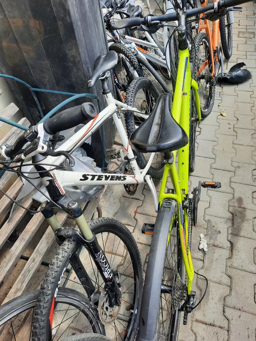 Vând biciclete angro