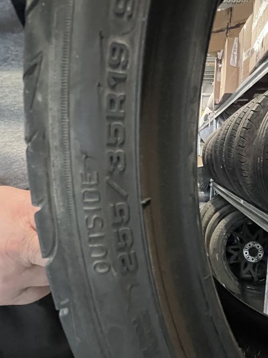 Set anvelope vara BMW seria 4 - 255/35/19, 235/40/19
