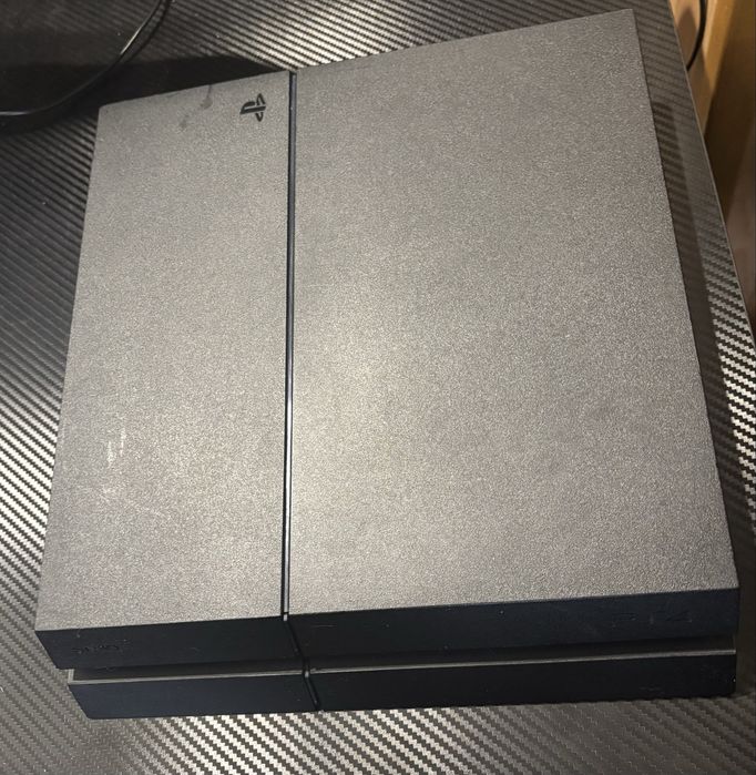 Ps4 1 TB+12 игри