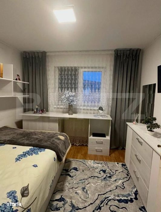 Apartament cu 4 camere, 79 mp, mobilat si utilat, zona Blocuri