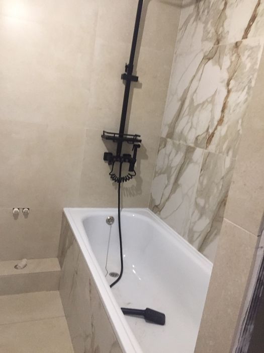 Кафельщик ,укладка кафеля