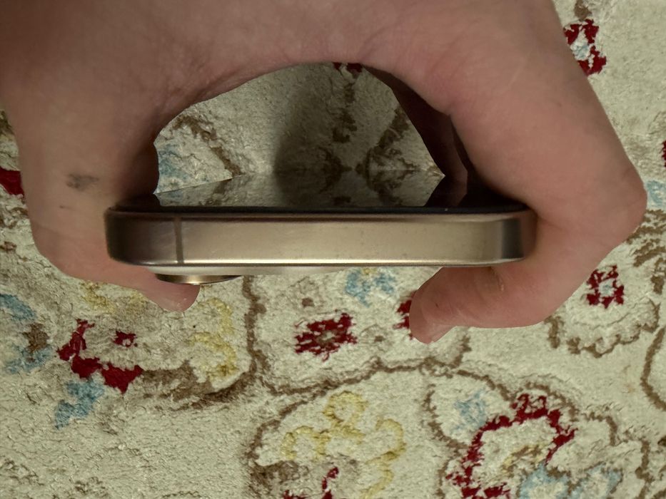 iPhone 16 Pro 256 100% Desert titanium