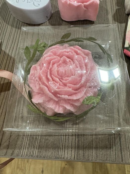 Ръчно изработени сапуни от лавандула и маслодайна роза