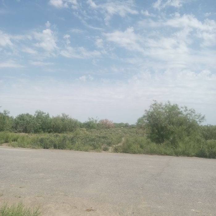 Дом в мкр.Болашак возле дачи Ягодка