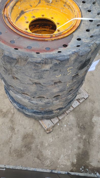 Cauciucuri PLINE cu jante CATERPILLAR 13.00-24