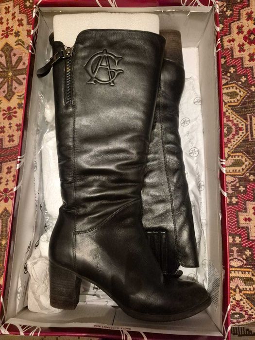 Продам сапоги б/у женские, зимние