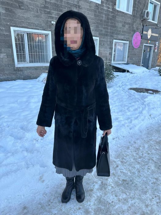 Продам норковую шубу