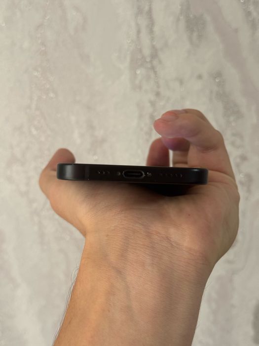 Iphone 15 128, черный