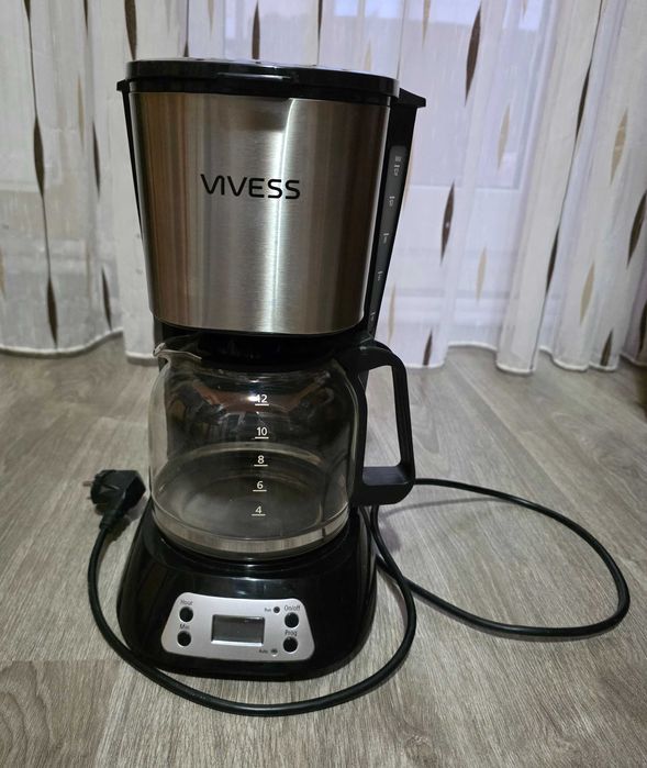 cafetieră Vivess VS-8237713 cu filtru și capacitate de 1,5 litri