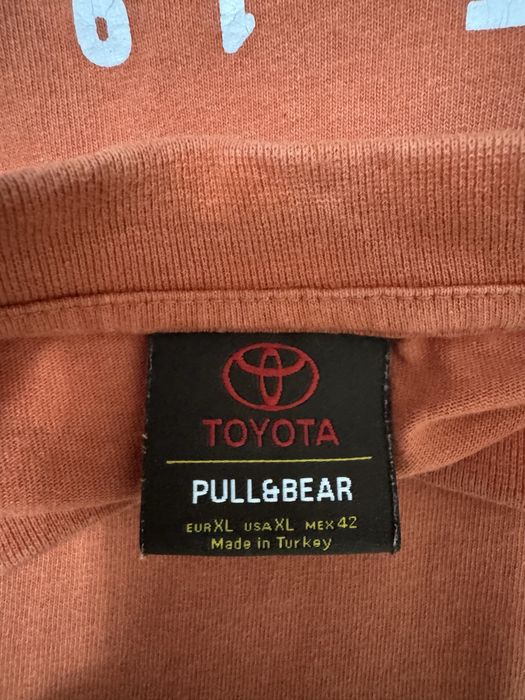 Кофта toyota & pull&bear
