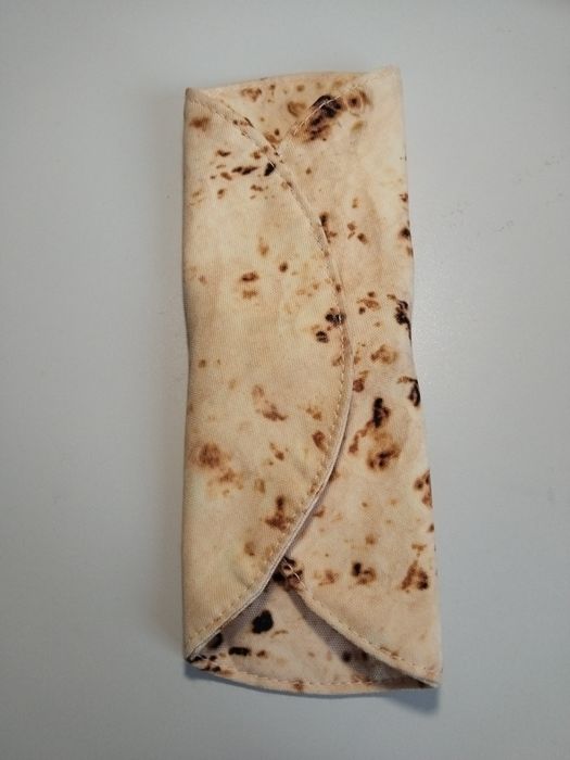 Продаю пенал-лаваш