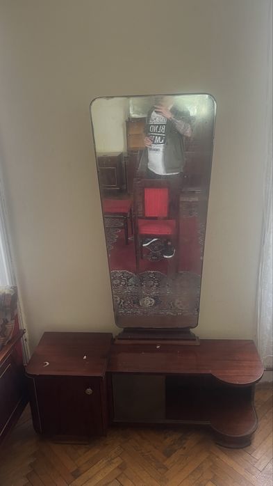 Mobila veche sufragerie