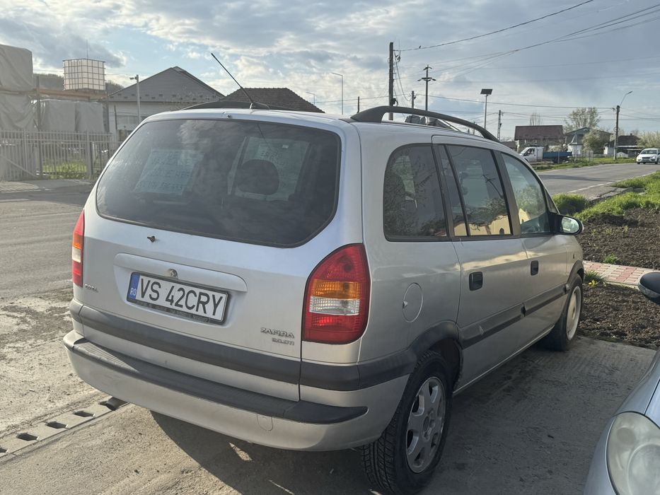 Opel Zafira 2.0 Diesel, 7 locuri.