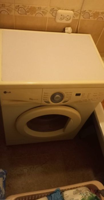 Машинка стиральная