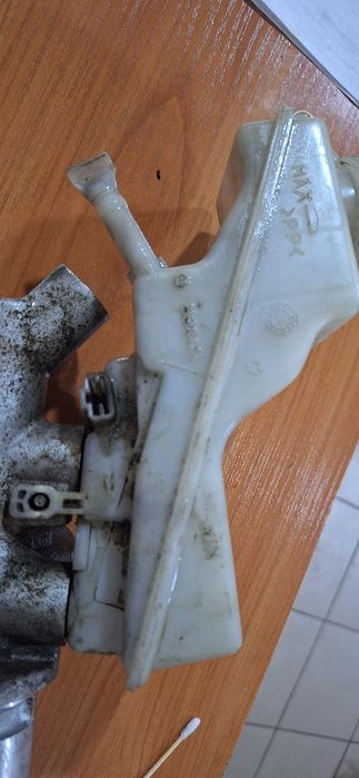 Главный цилиндр тормоза