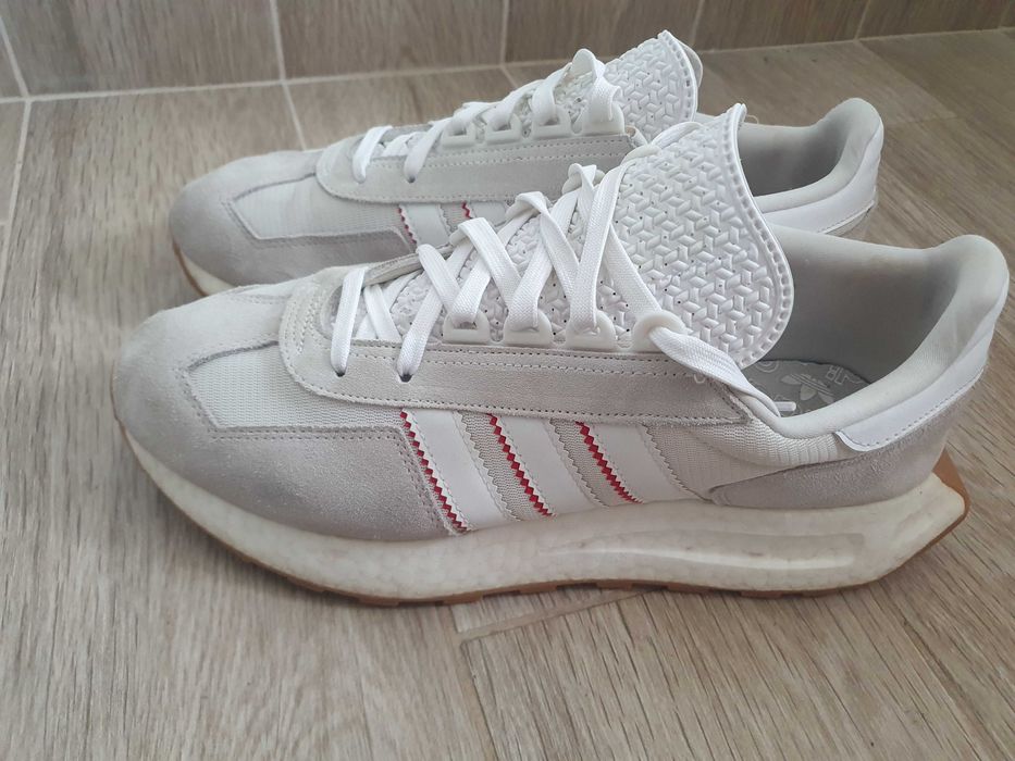 Маратонки Adidas Retropy E5
