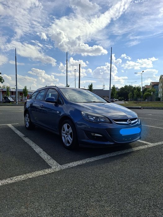 Opel Astra J Sports Tourer, an 2016, 1.6 CDTI, 218.000 km, înmatriculat
