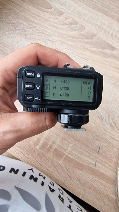 Trigger/declansator Godox X2T-N pentru Nikon si reciver Godox 1xN