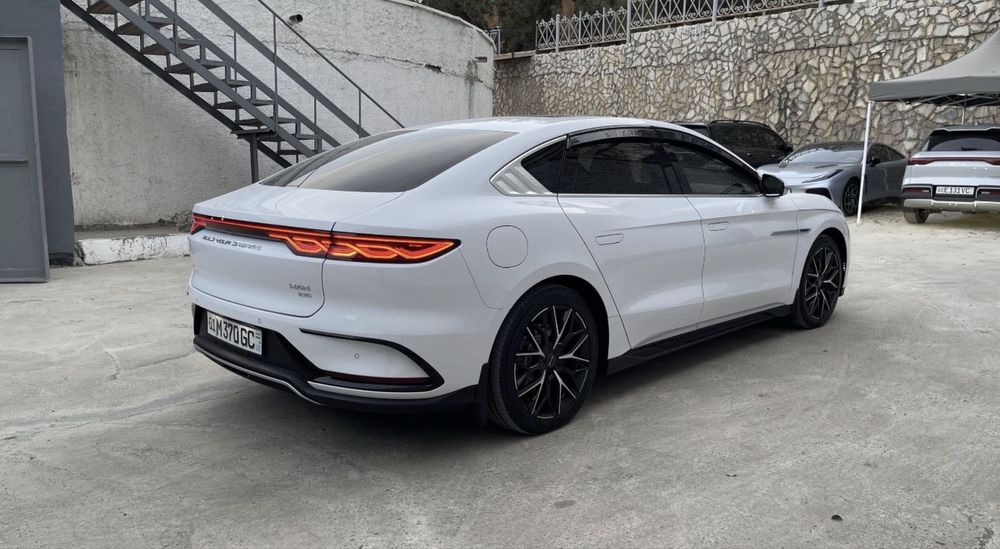 Byd Han 2023, $26,200