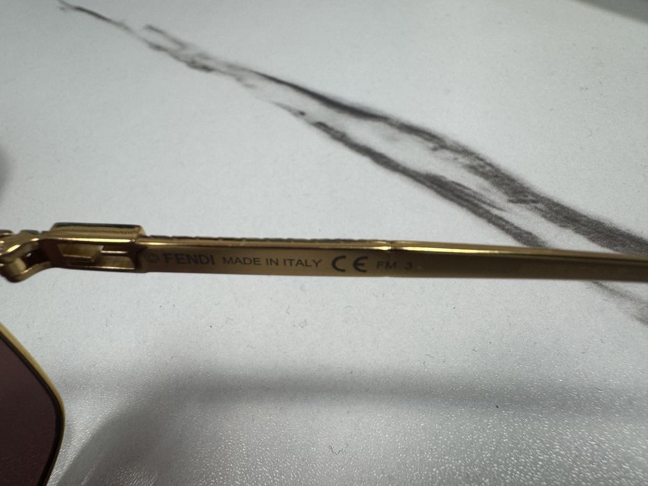 Ochelare de soare Fendi